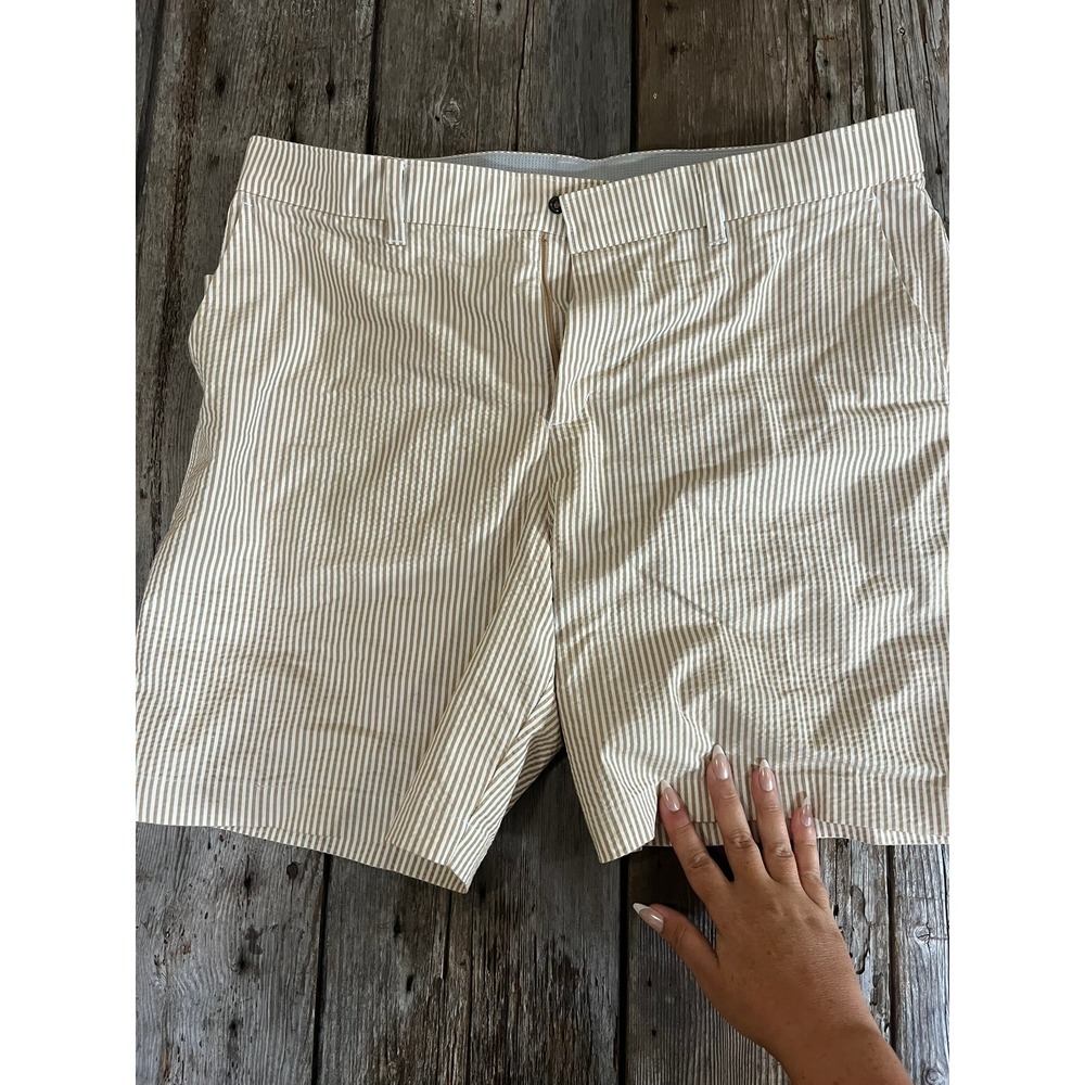 Nike Golf Mens 38 Tan White Seersucker Striped Shorts Standard Fit DH1296-247